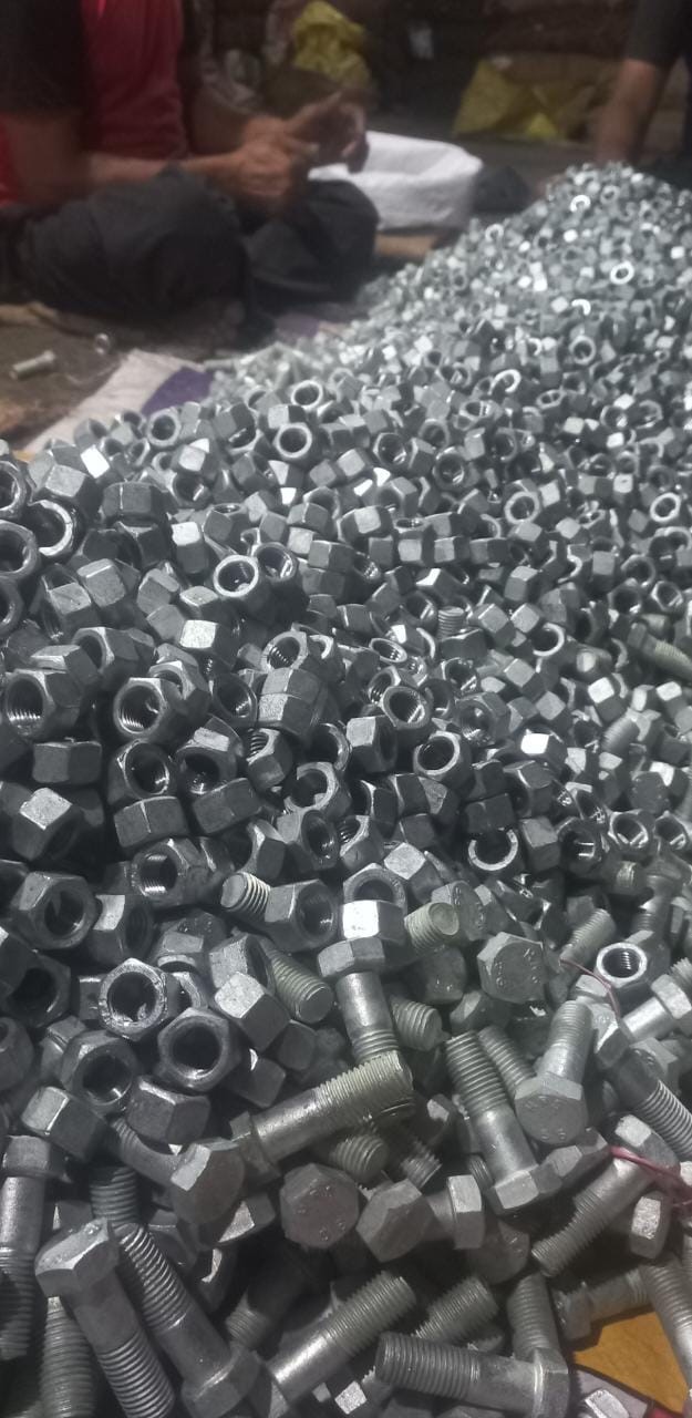 NUT BOLT